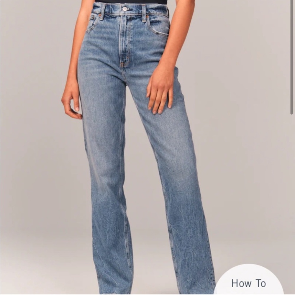 NWOT Abercrombie 90’s High Rise Straight Leg
